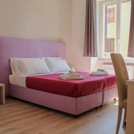 Sunnycornerinrhome-3